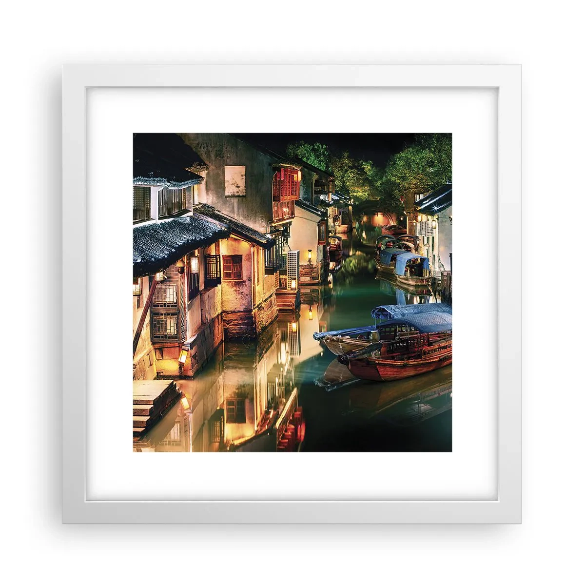 Poster in een witte lijst - Een avond op een Chinese straat - 30x30 cm