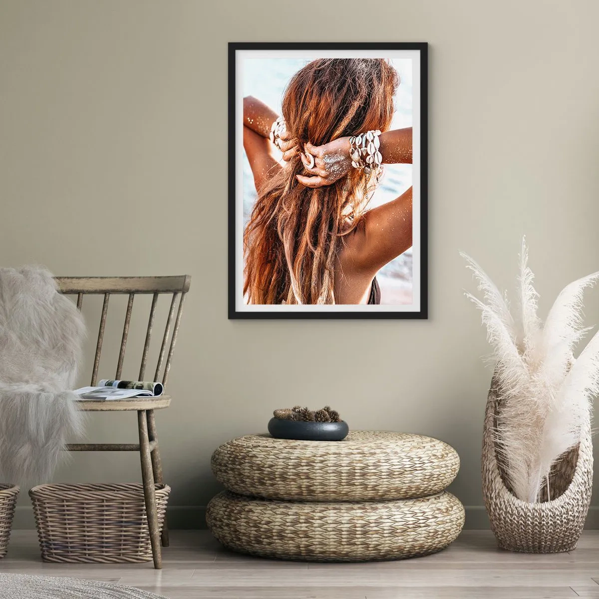 Poster in een zwarte lijst - Een zusje van water en zon - 30x40 cm