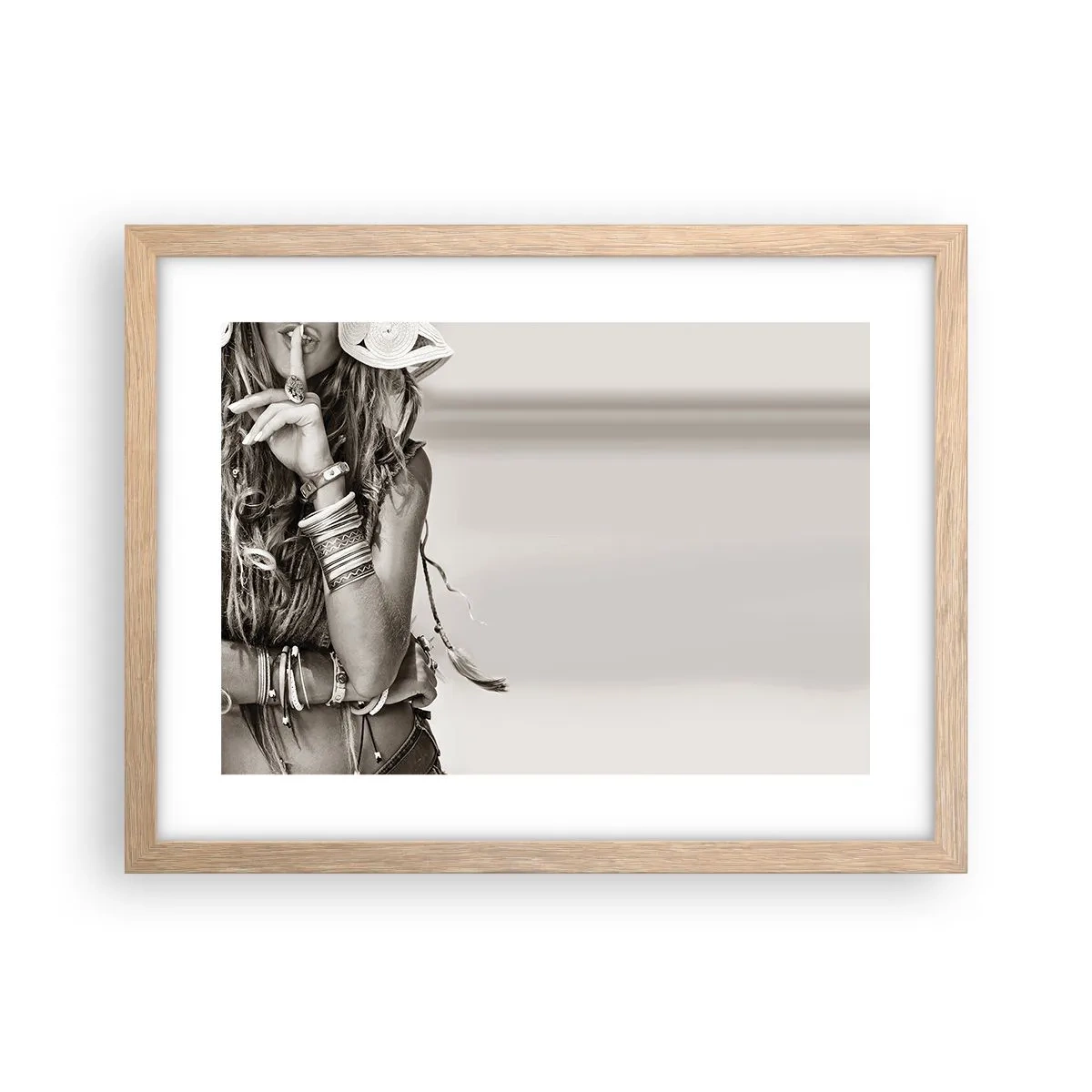 Een poster in een licht eiken lijst - Waarom een ​​meisje - 40x30 cm