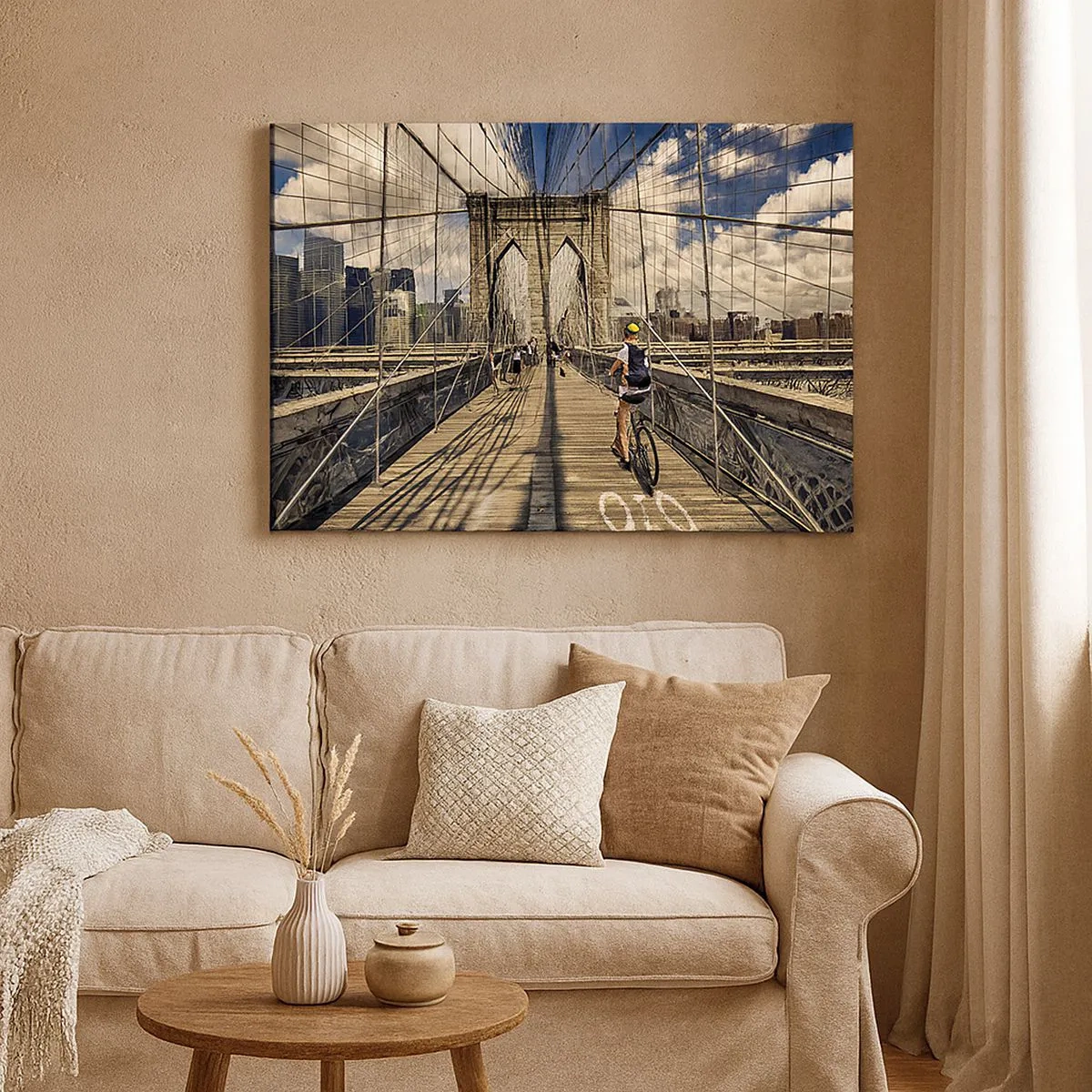 Schilderen op canvas - Brooklyn Bridge met uitzicht op voetgangers en fietsers - 70x50cm - Midden in het hart van de stad - Moderne wanddecoratie voor woonkamer en slaapkamer ARTTOR