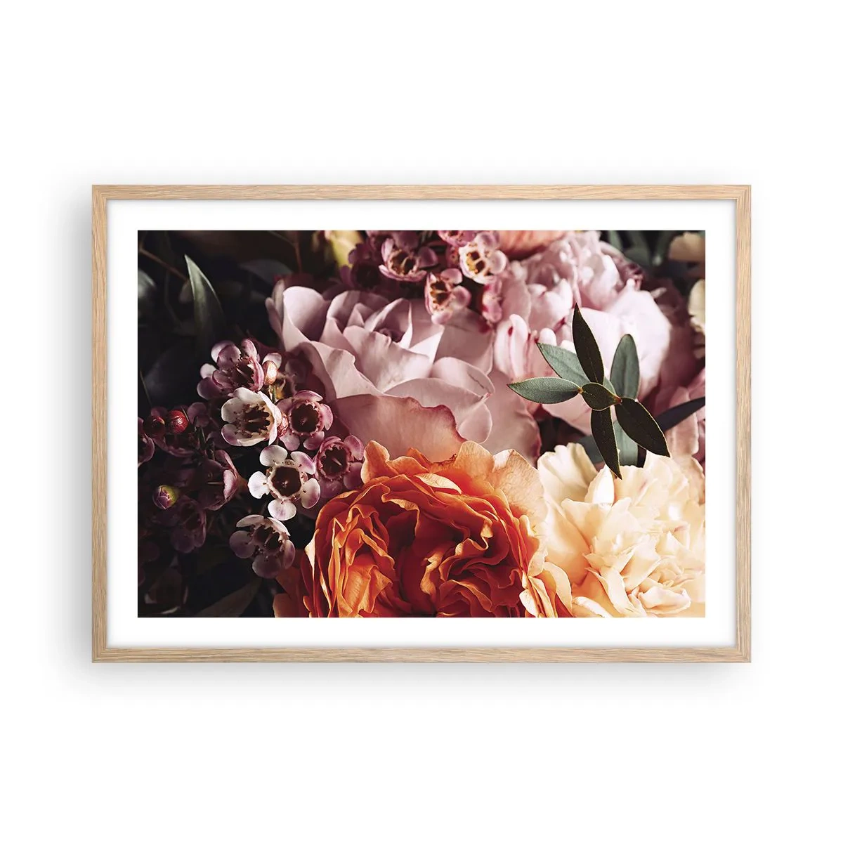 Een poster in een licht eiken lijst - Gehuld in schoonheid - 70x50 cm