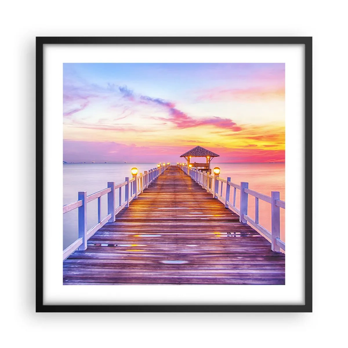 Poster in een zwarte lijst - De lila-gouden stilte van de avond - 50x50 cm