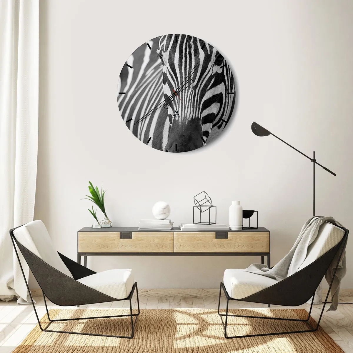 Wandklok - Klok - Close-up van een zwart-wit zebrapatroon - 30x30cm - De wereld is zwart-wit - Moderne wanddecoratie voor woonkamer, keuken en slaapkamer ARTTOR