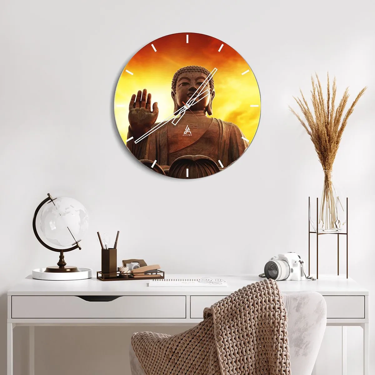 Wandklok - Klok - Boeddhabeeld tegen de achtergrond van de ondergaande zon - 30x30cm - Vrede van de wereld - Moderne wanddecoratie voor woonkamer, keuken en slaapkamer ARTTOR