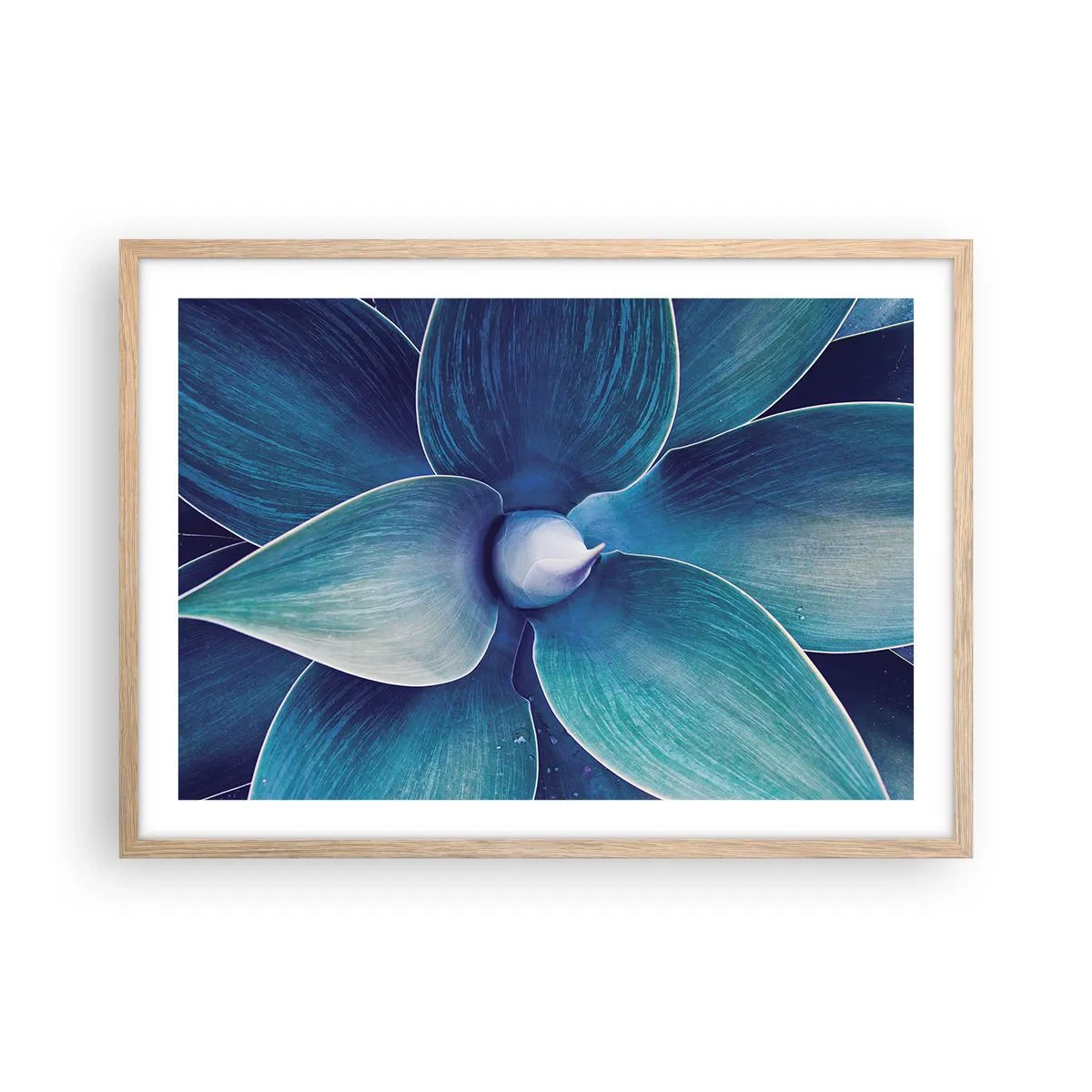 Een poster in een licht eiken lijst - Blauw uit de lucht - 70x50 cm