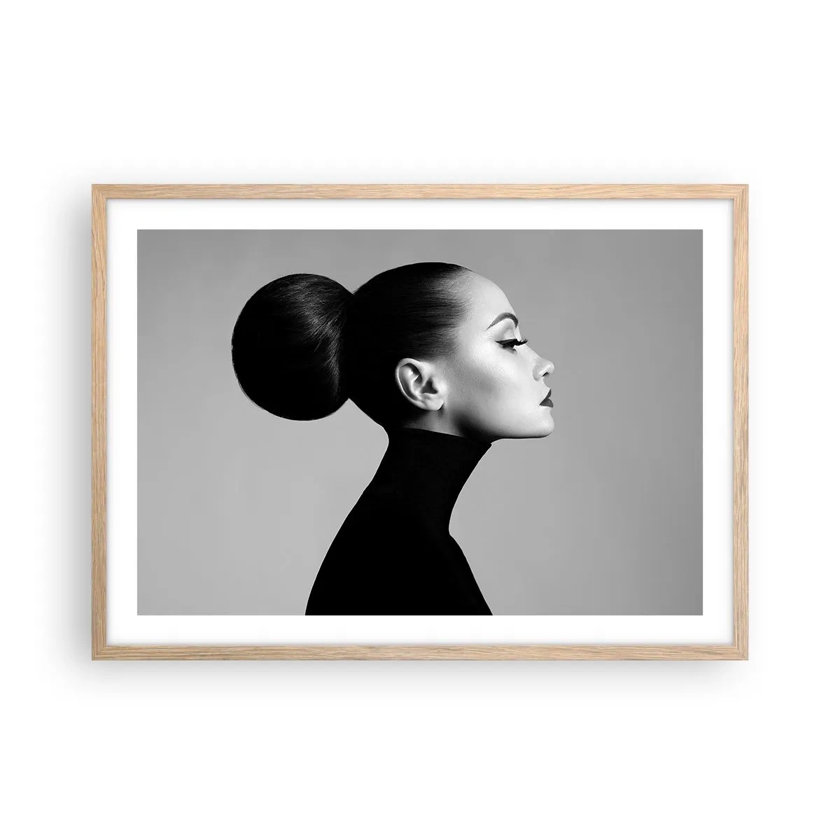 Een poster in een licht eiken lijst - Moderne Nefertiti - 70x50 cm
