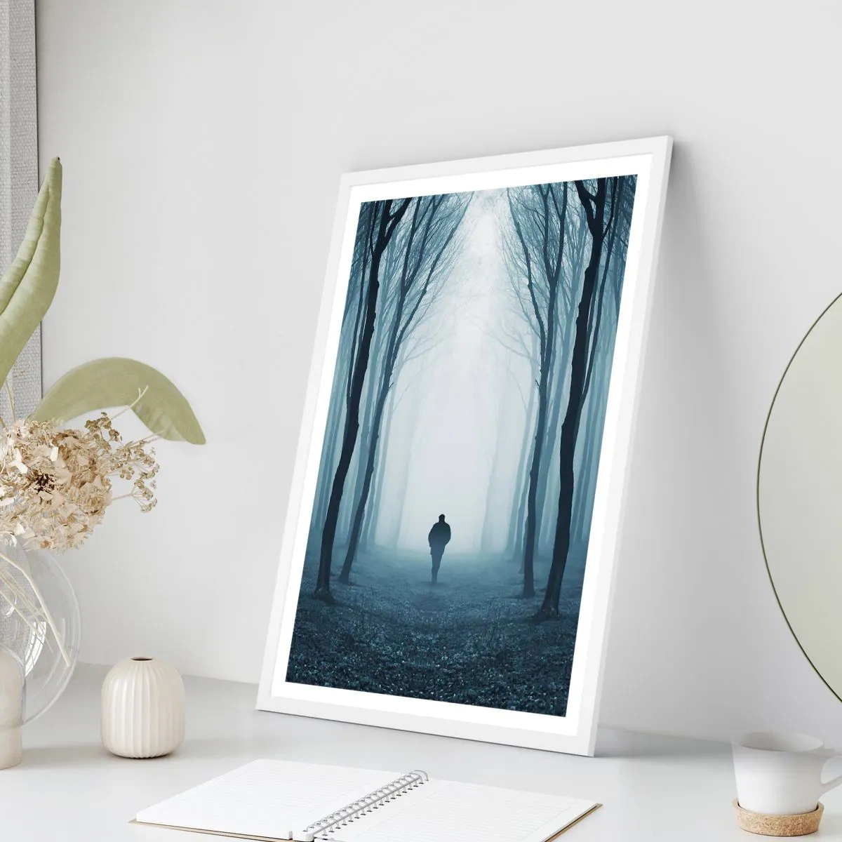 Poster in een witte lijst - En alles is eenvoudig en duidelijk - 70x100 cm
