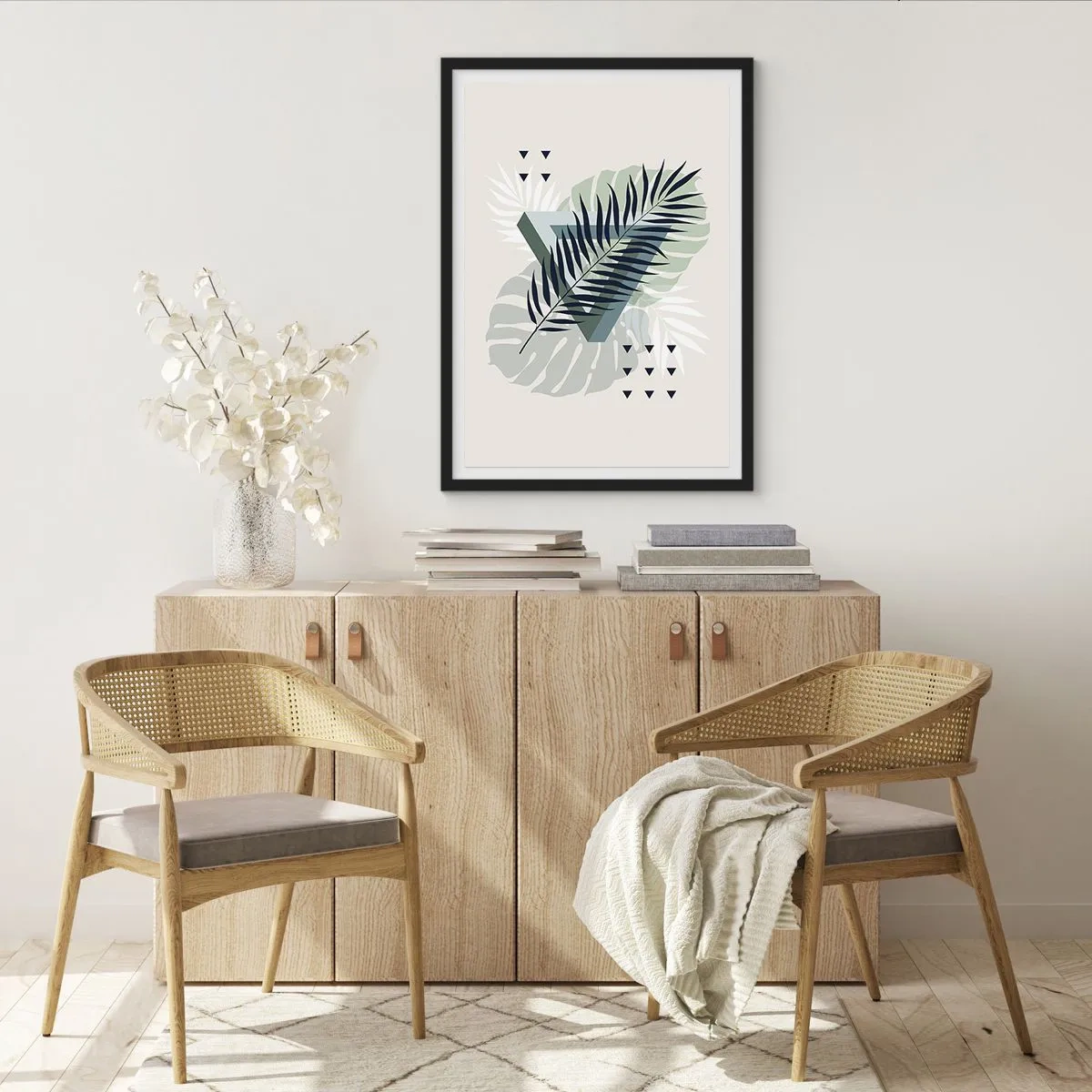Poster in een zwarte lijst - Abstracte tropische bladeren op een lichte achtergrond - 50x70cm - Natuur en geometrie - twee orden? - Moderne wanddecoratie voor woonkamer en slaapkamer ARTTOR
