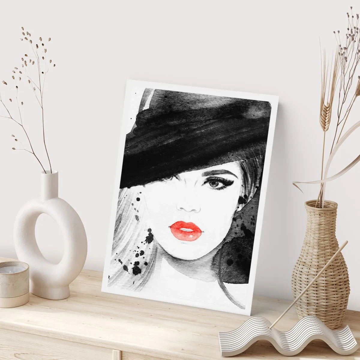 Poster - Vrouw in het zwart - 70x100 cm