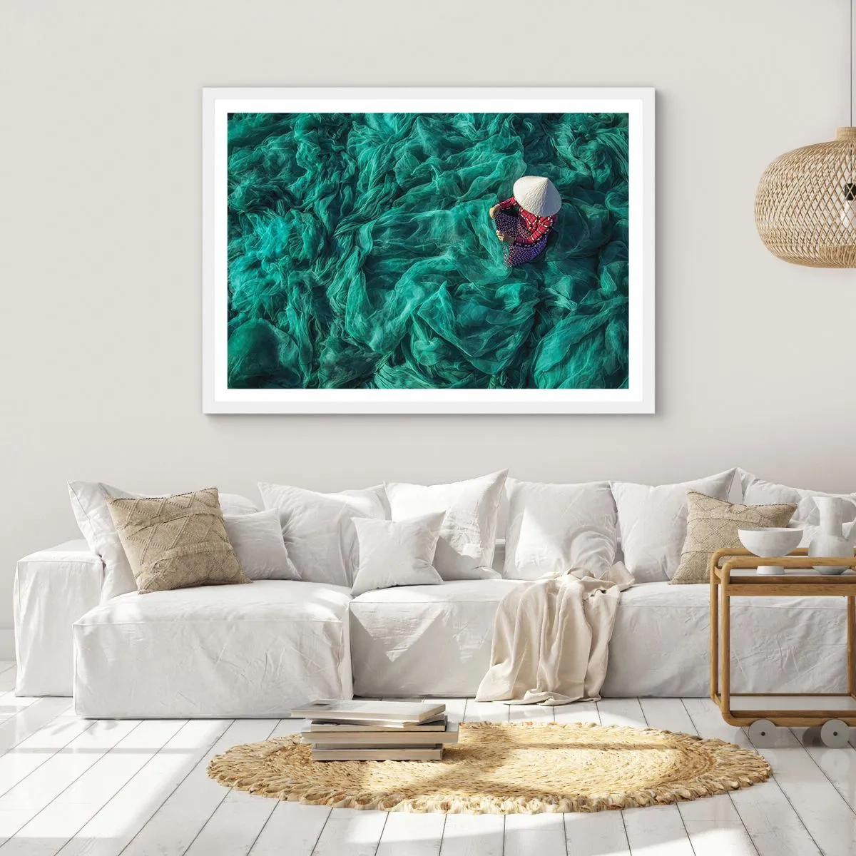 Poster in een witte lijst - In een zee van netten - 100x70 cm