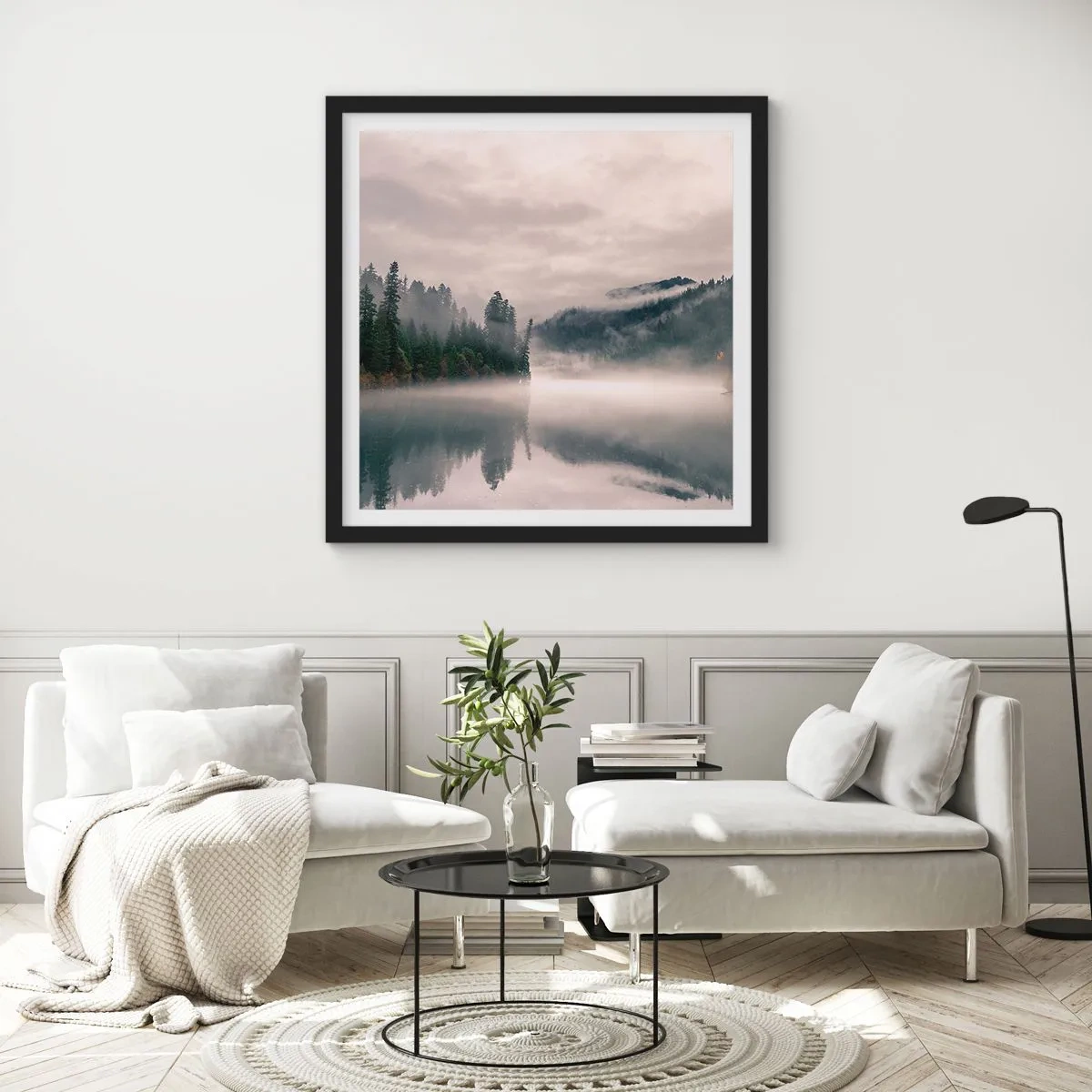 Poster in een zwarte lijst - In reflectie, in de mist - 30x30 cm