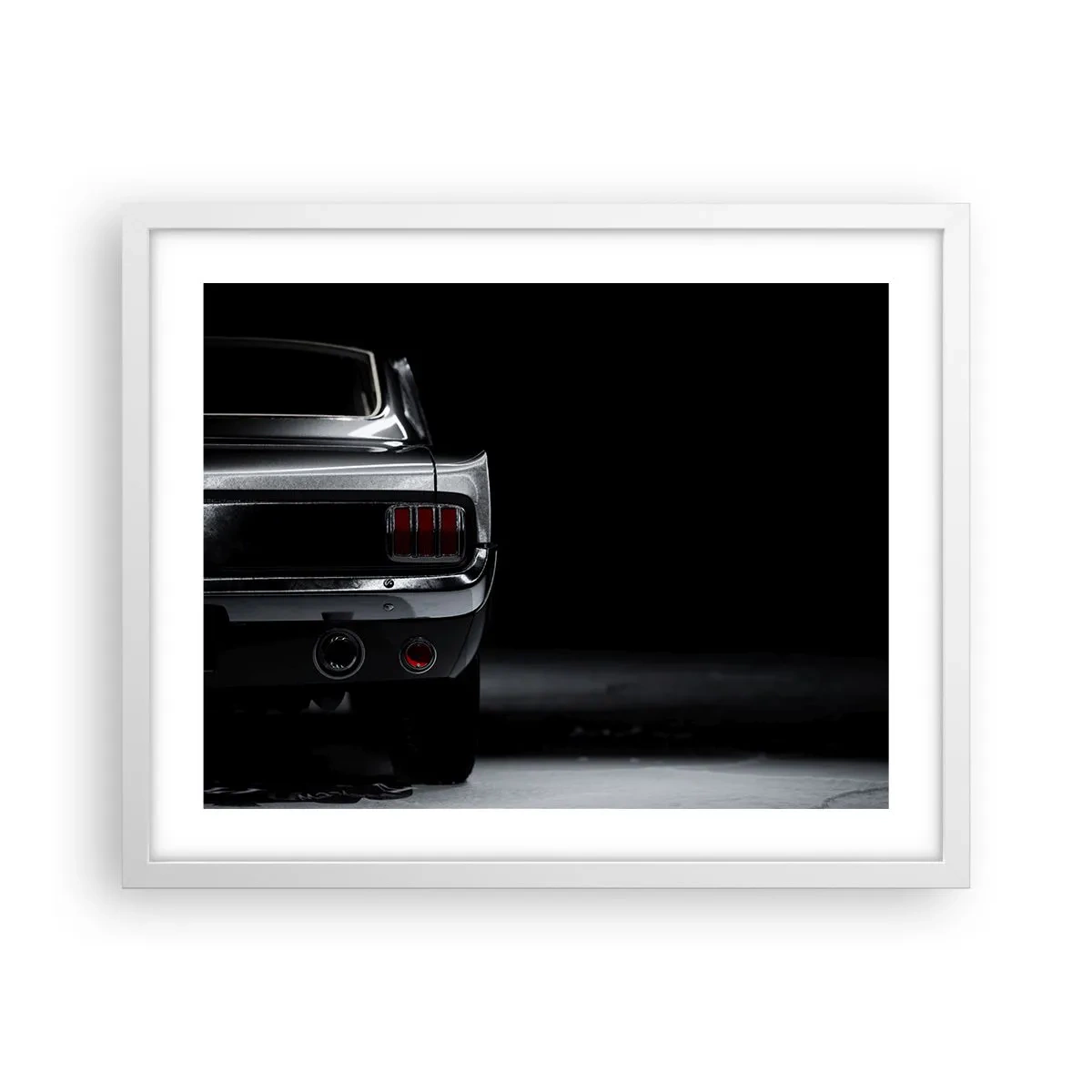 Poster in een witte lijst - De charme van de klassieker - 50x40 cm