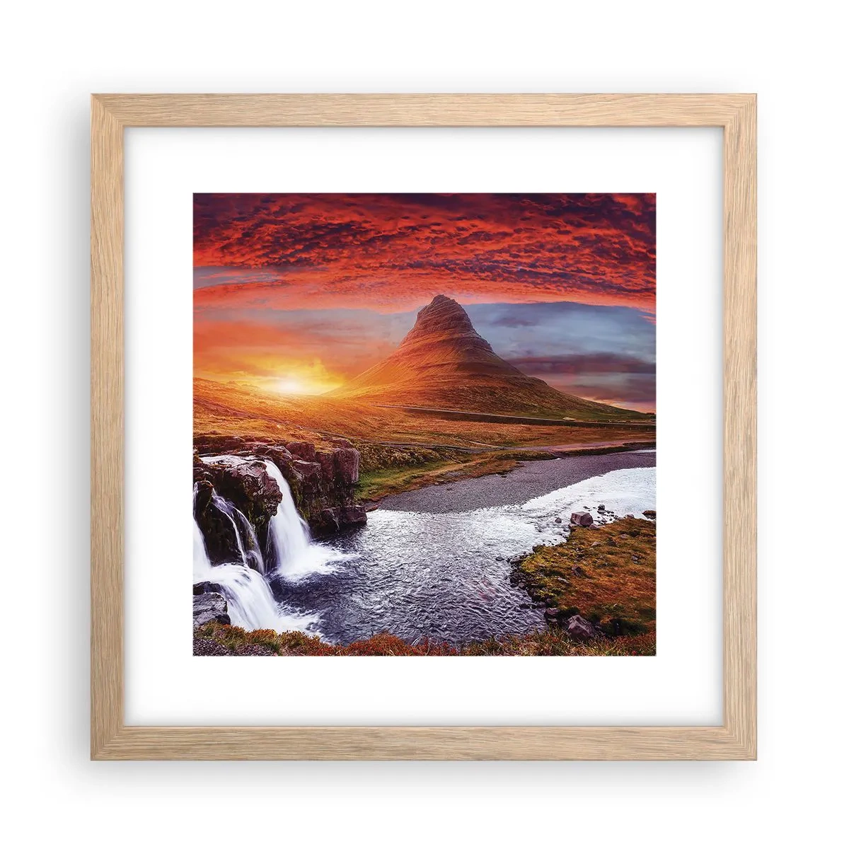 Een poster in een licht eiken lijst - Een zicht op Midden-aarde - 30x30 cm