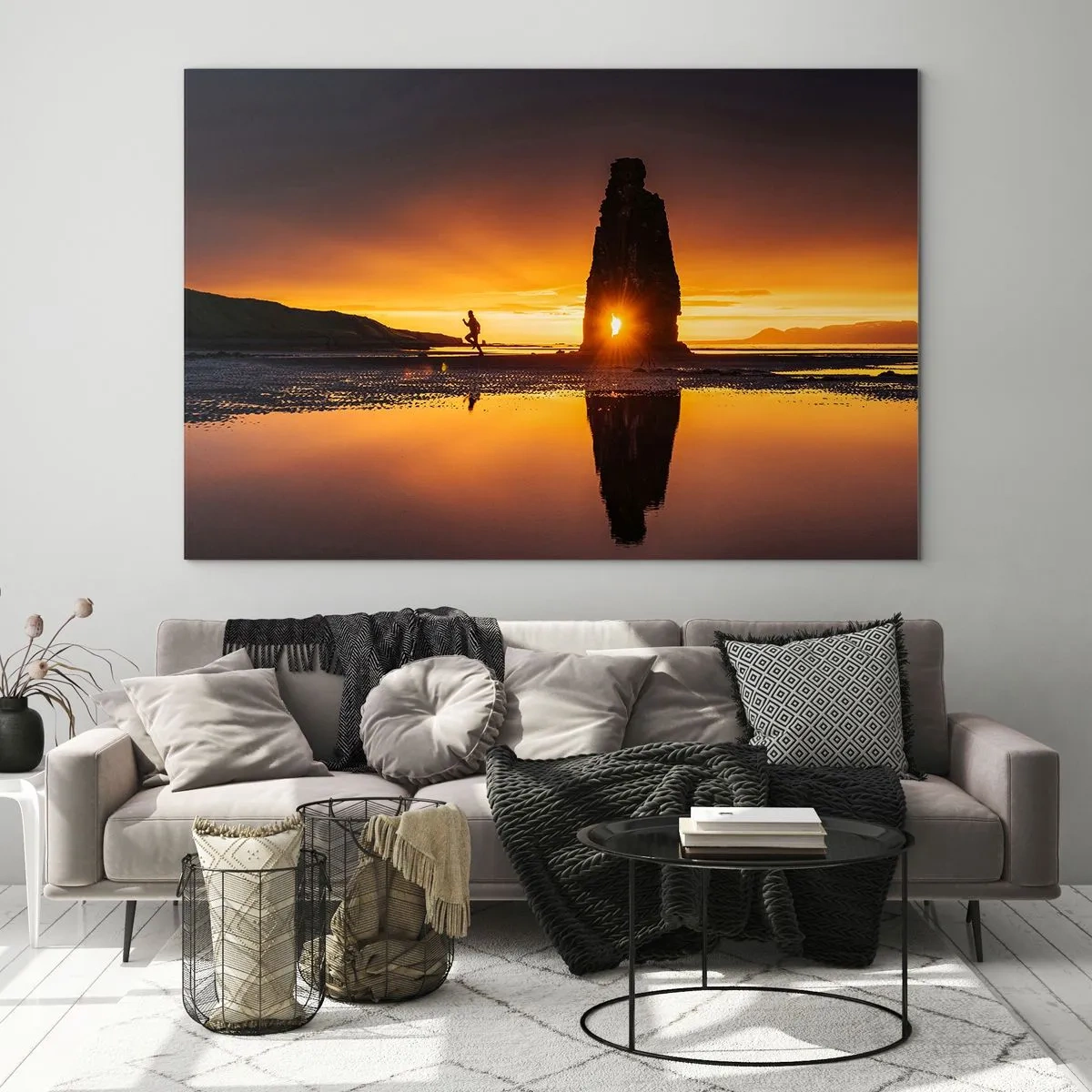 Schilderen op glas - Zonsondergang met een menselijk silhouet en een rotsformatie - 70x50cm - Alleen jij en de natuur - Moderne wanddecoratie voor woonkamer en slaapkamer ARTTOR