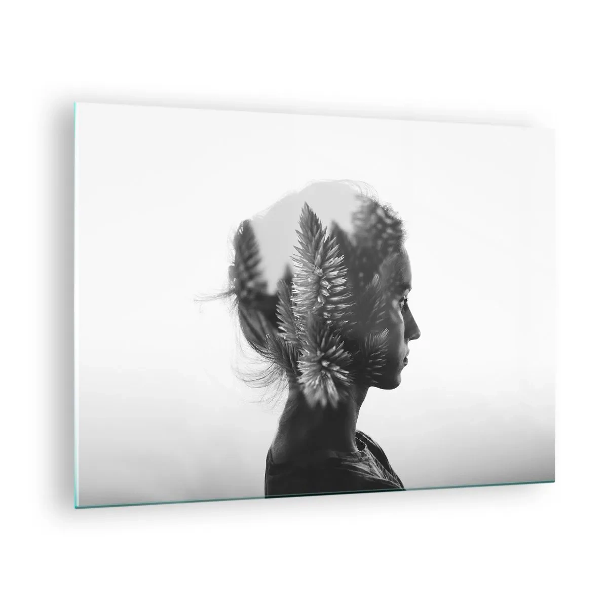 Schilderen op glas - Een vrouw in zwart-wit met een naaldbosmotief eroverheen - 70x50cm - Vrouwe van het dennenbos - Moderne wanddecoratie voor woonkamer en slaapkamer ARTTOR