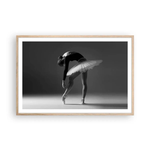 Een poster in een licht eiken lijst - Bella ballerina - 91x61 cm