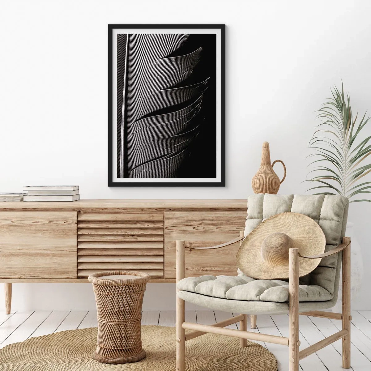 Poster in een zwarte lijst - Een minimalistische versie van een veer in zwart-wit - 50x70cm - Een veer - prachtig ontwerp - Moderne wanddecoratie voor woonkamer en slaapkamer ARTTOR