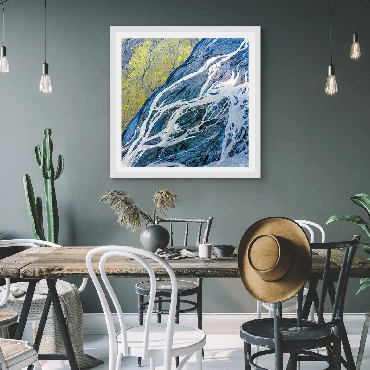 Poster in een witte lijst - Rotstekeningen van de natuur - 50x50 cm