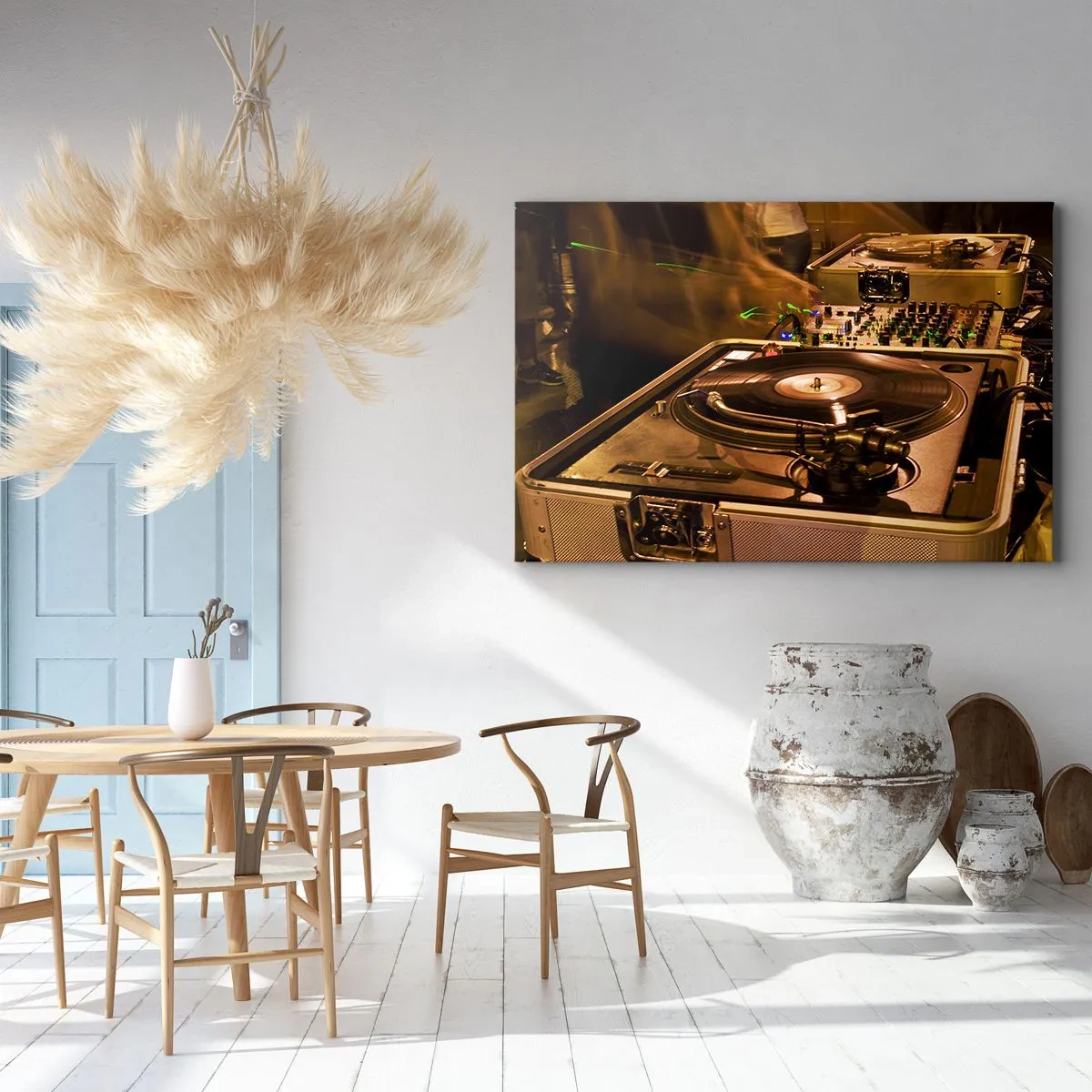 Schilderen op canvas - DJ-apparatuur met draaitafel en mixer tijdens een feest - 70x50cm - Voel je de kracht? - Moderne wanddecoratie voor woonkamer en slaapkamer ARTTOR
