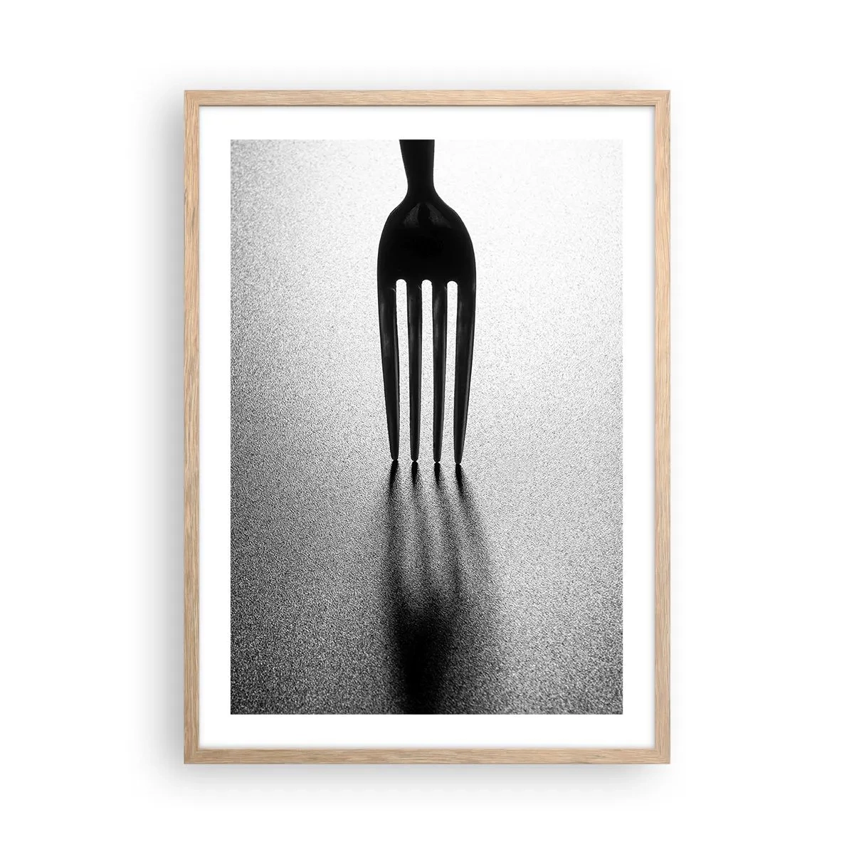Een poster in een licht eiken lijst - Licht en schaduw - 50x70 cm