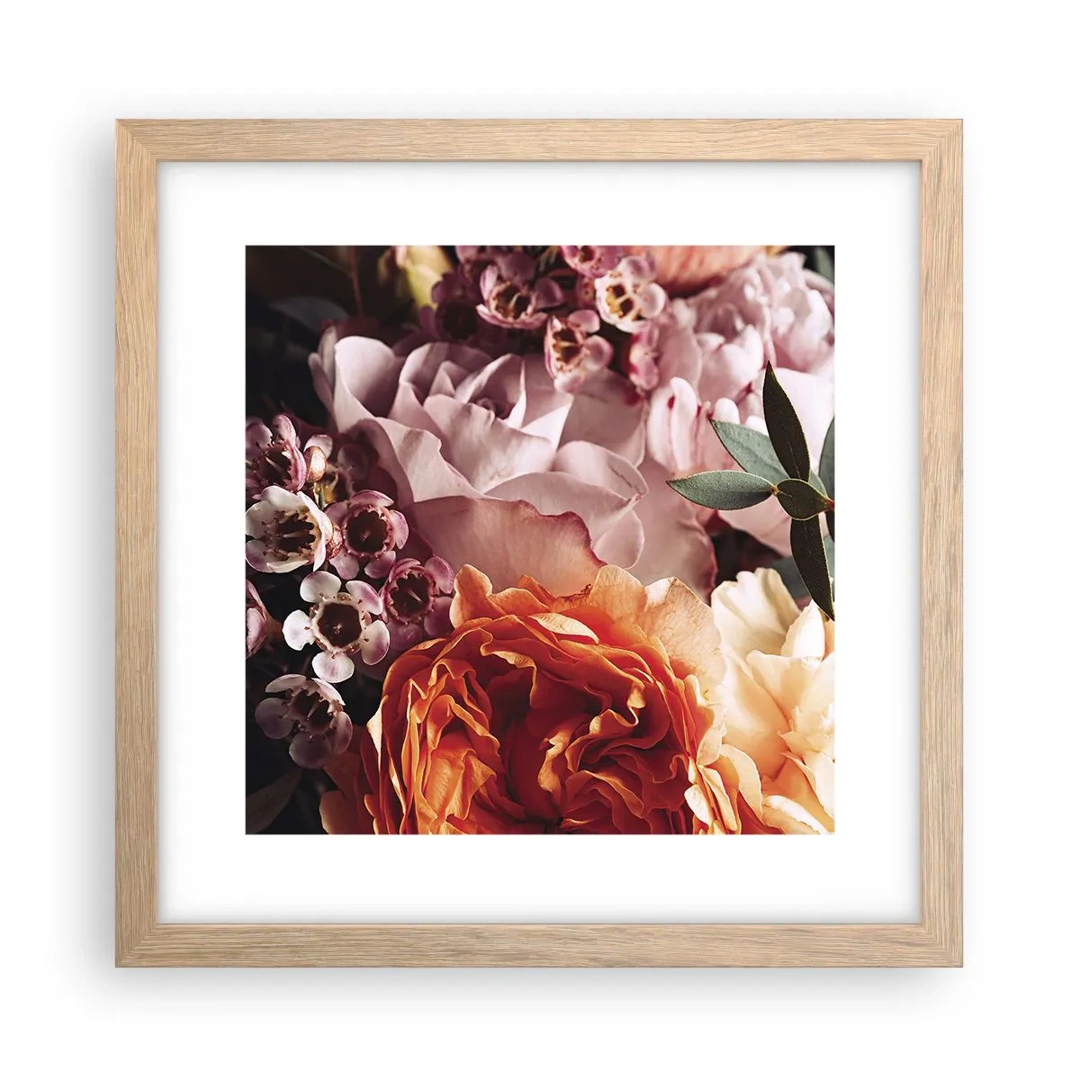 Een poster in een licht eiken lijst - Gehuld in schoonheid - 30x30 cm