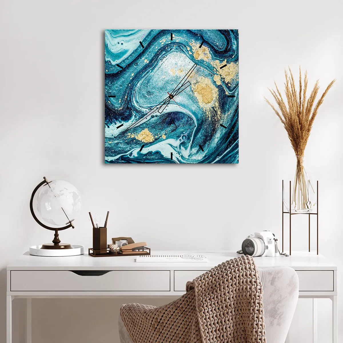 Wandklok - Klok - Blauwe draaikolk - 30x30 cm