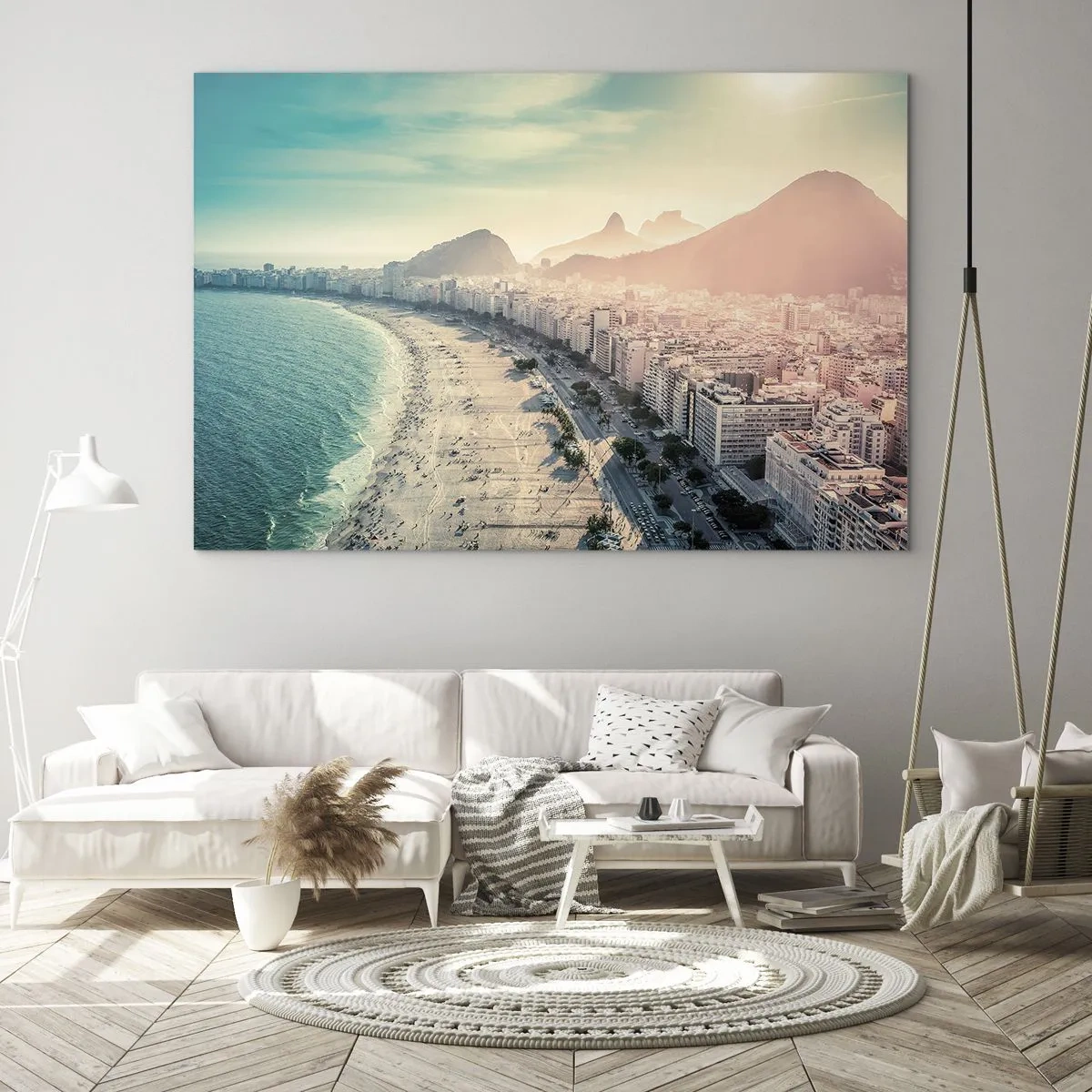 Schilderen op glas - Panorama van het strand met stedelijke gebouwen en een bergachtige achtergrond - 70x50cm - Eeuwige vakantie in Rio - Moderne wanddecoratie voor woonkamer en slaapkamer ARTTOR