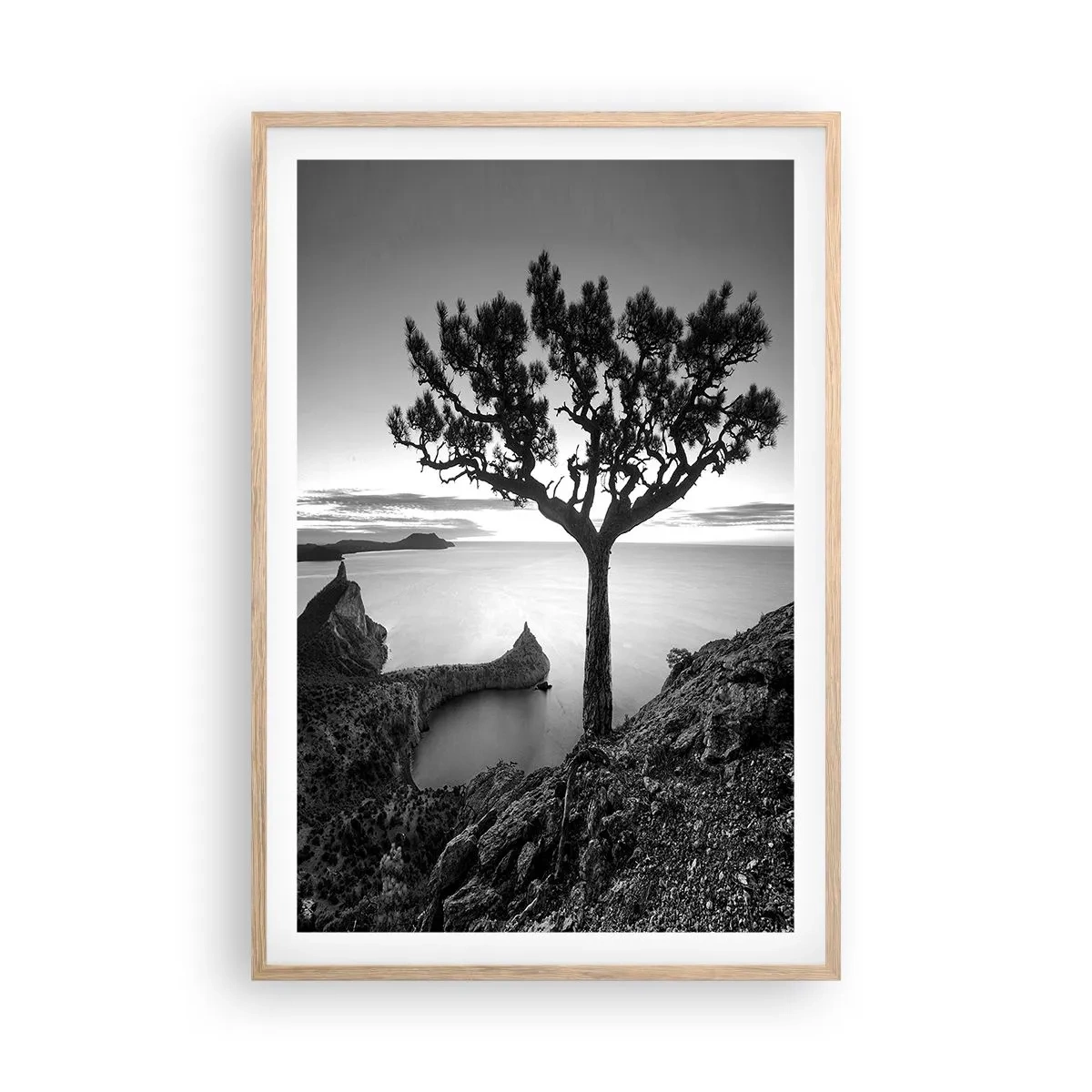 Een poster in een licht eiken lijst - Stilte aan de horizon - 61x91 cm