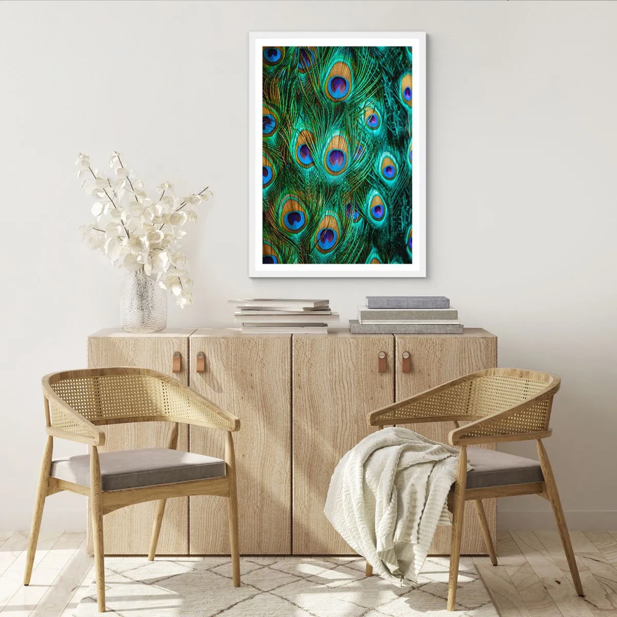 Poster in een witte lijst - Een pauwenooglook - 70x100 cm