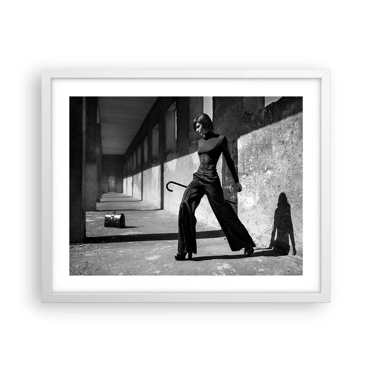 Poster in een witte lijst -   Stedelijke elegantie - 50x40 cm