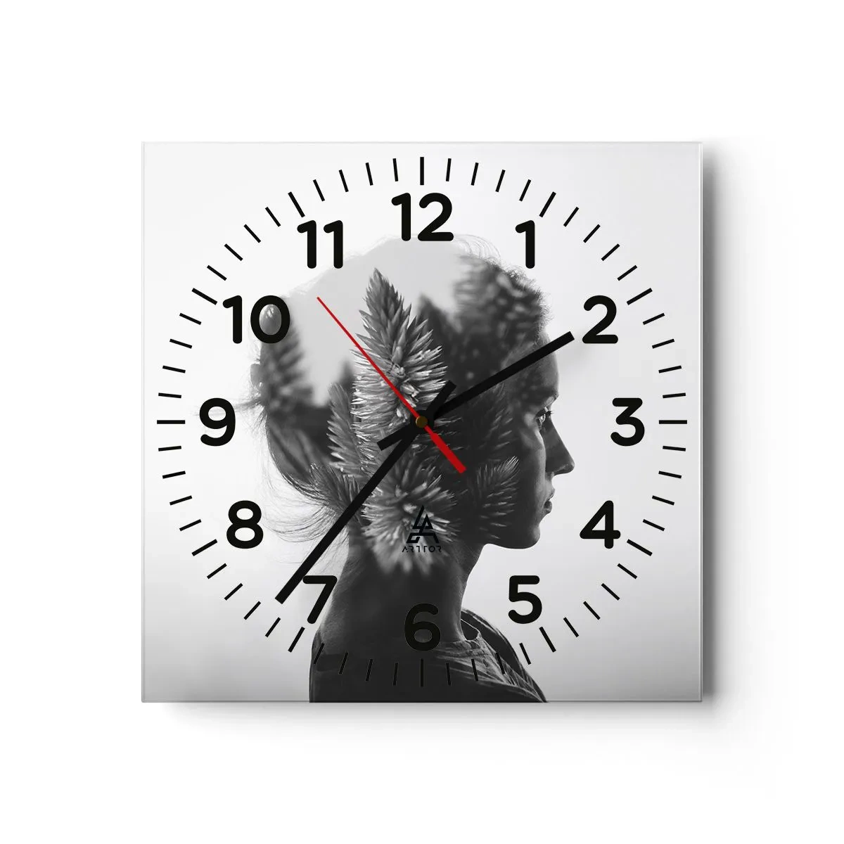 Wandklok - Klok - Vrouwe van het dennenbos - 30x30 cm