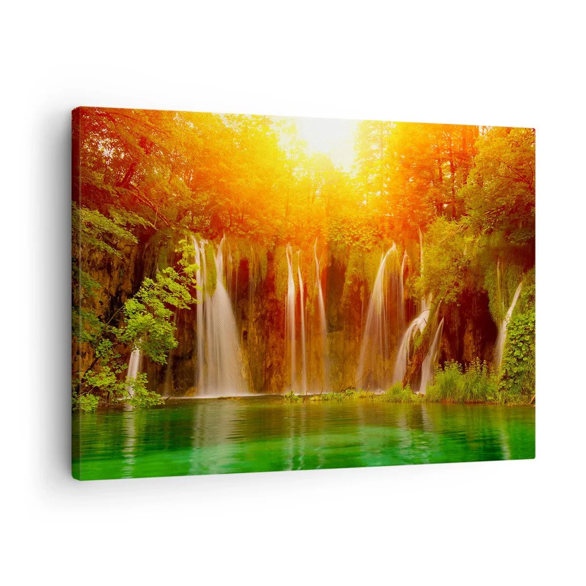Schilderen op canvas - Watervallen omgeven door groen in de gloed van de ondergaande zon - 70x50cm - In de zon en in de schaduw - Moderne wanddecoratie voor woonkamer en slaapkamer ARTTOR