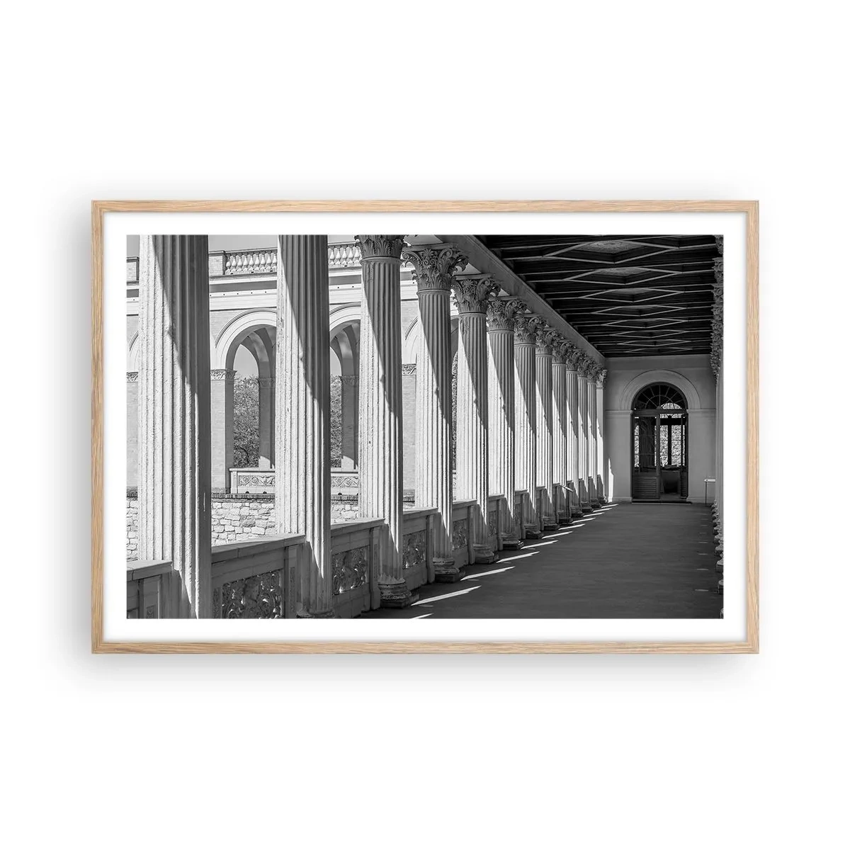 Een poster in een licht eiken lijst - Zonnige arcade - 91x61 cm