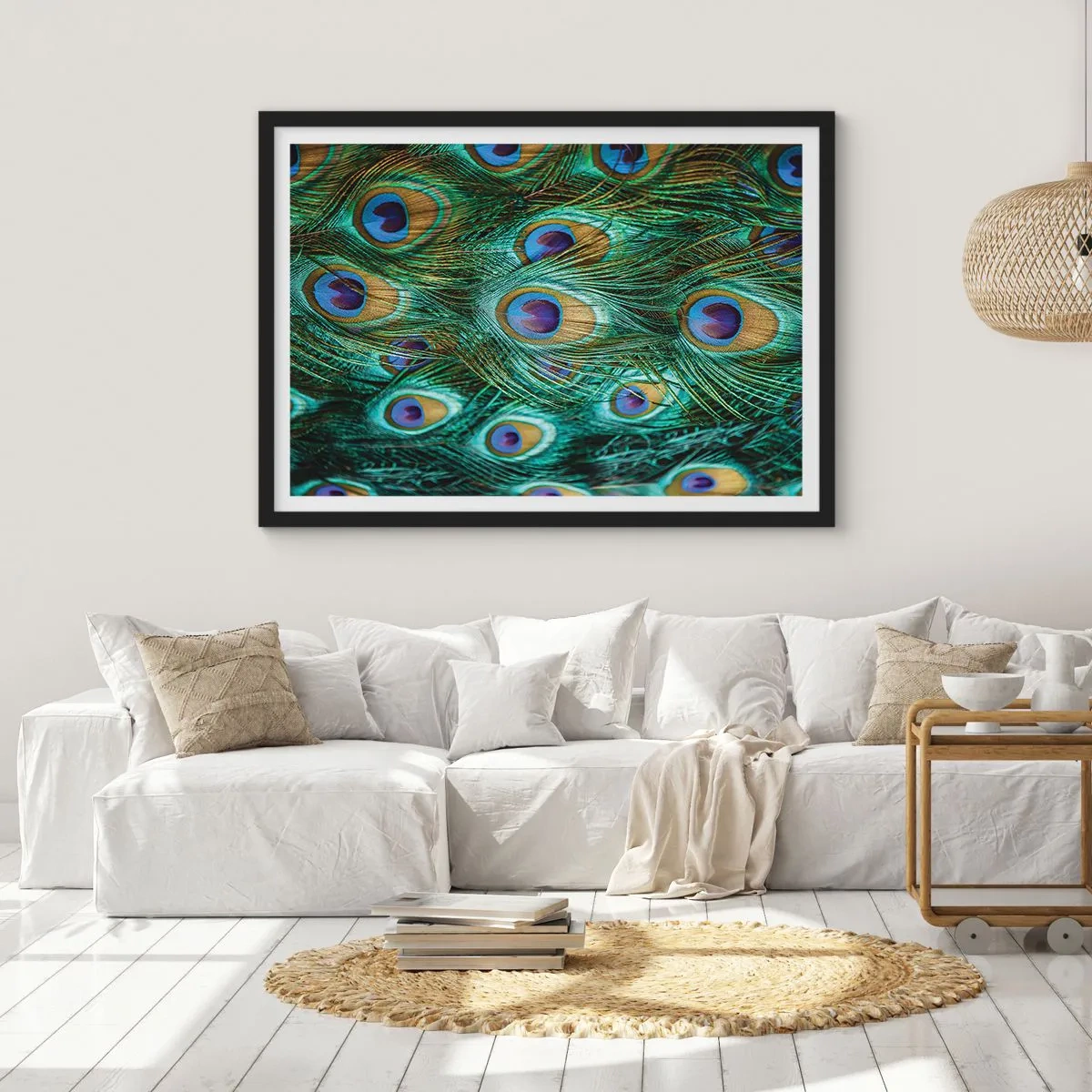 Poster in een zwarte lijst - Een pauwenooglook - 70x50 cm