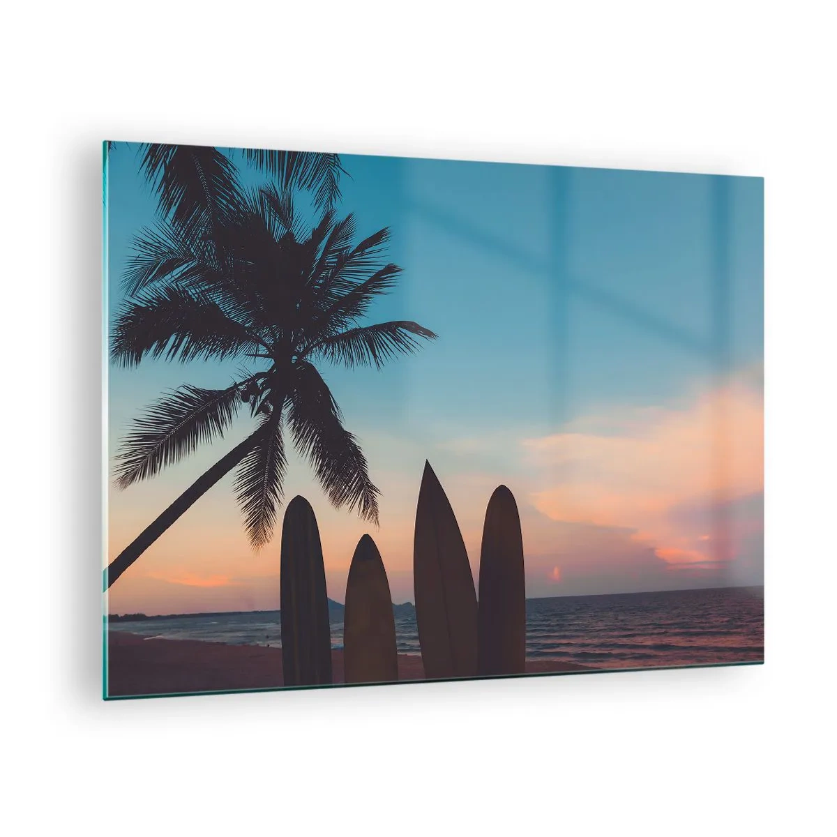 Schilderen op glas - Palmboom en surfplanken op het strand bij zonsondergang - 70x50cm - Morgen wordt ook leuk - Moderne wanddecoratie voor woonkamer en slaapkamer ARTTOR