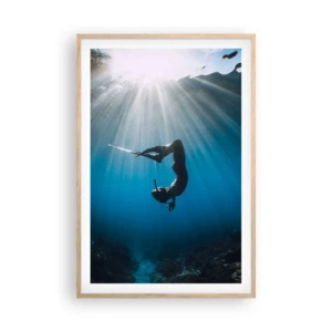 Een poster in een licht eiken lijst - onderwaterdans - 61x91 cm
