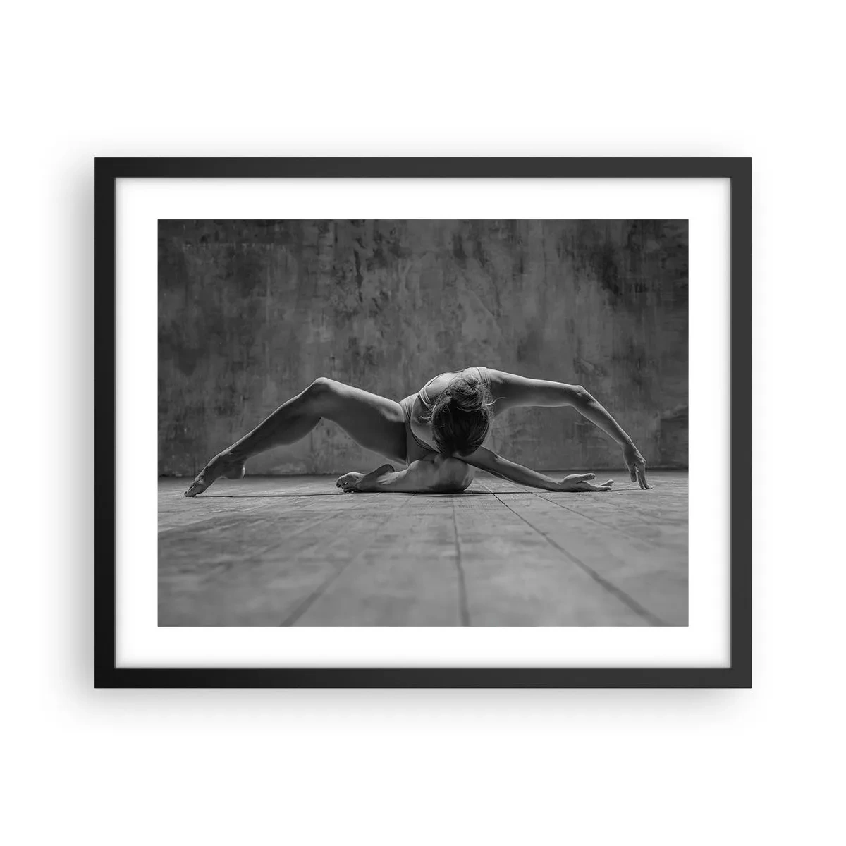 Poster in een zwarte lijst - Symmetrie gevonden - 50x40 cm