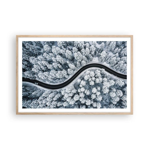 Een poster in een licht eiken lijst - Door het winterbos - 91x61 cm