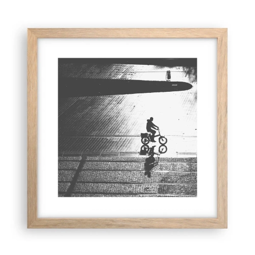 Een poster in een licht eiken lijst - Voor mij, door de stad - 30x30 cm