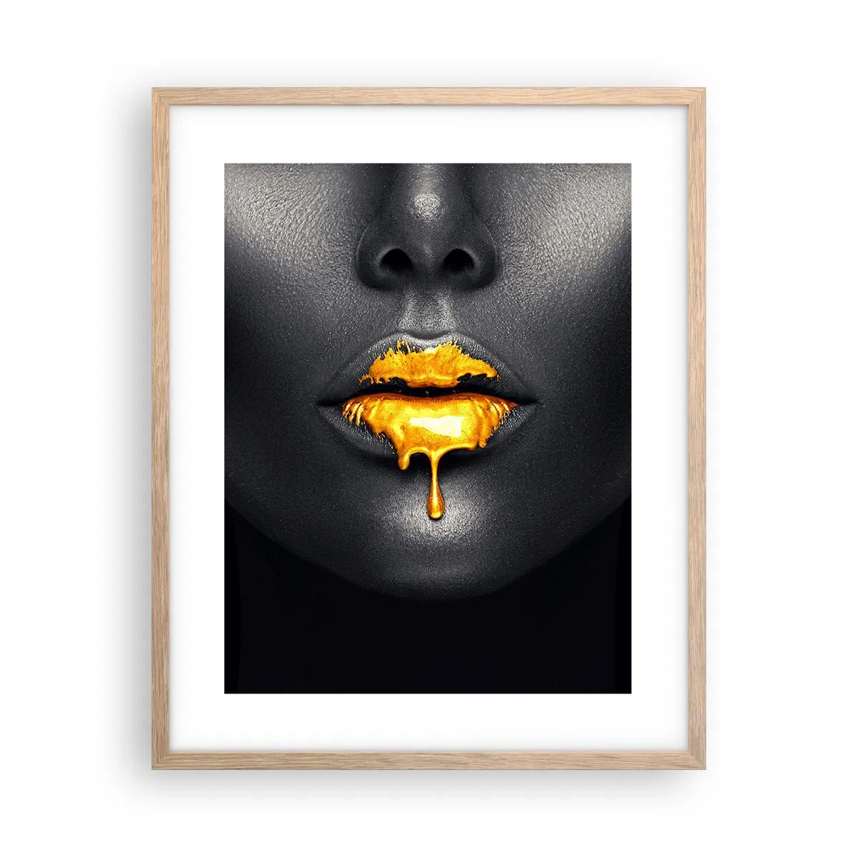 Een poster in een licht eiken lijst - Goldmouth - 40x50 cm