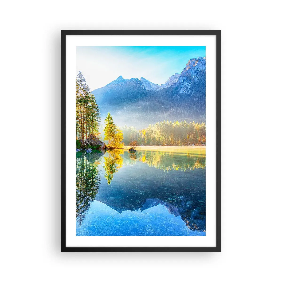 Poster in een zwarte lijst - Een bergmeer omgeven door bos en bergtoppen weerspiegeld in het water - 50x70cm - Majesteit en zoetheid - Moderne wanddecoratie voor woonkamer en slaapkamer ARTTOR