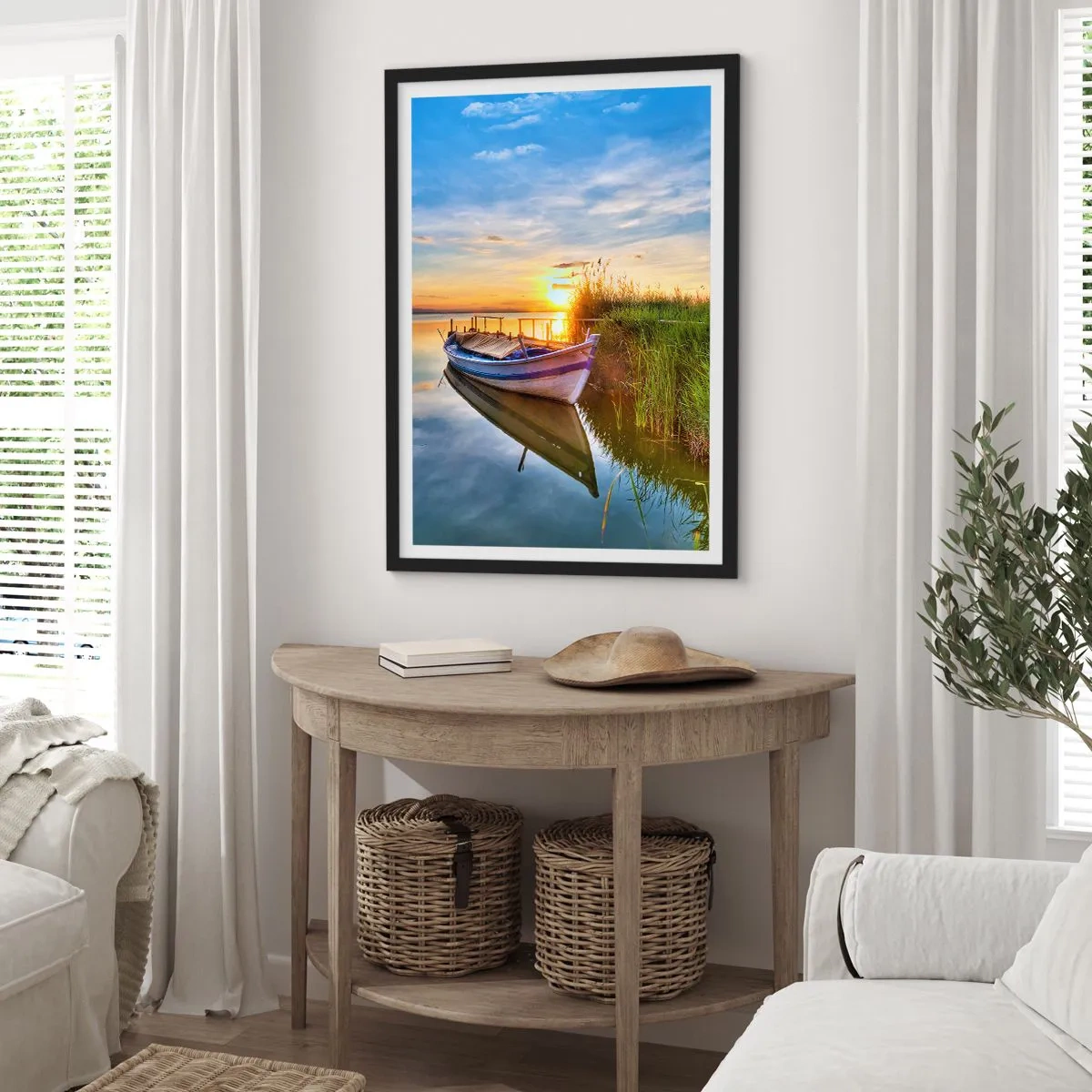 Poster in een zwarte lijst - Een boot op een kalm meer bij zonsondergang - 50x70cm - Baai van vervulde dromen - Moderne wanddecoratie voor woonkamer en slaapkamer ARTTOR