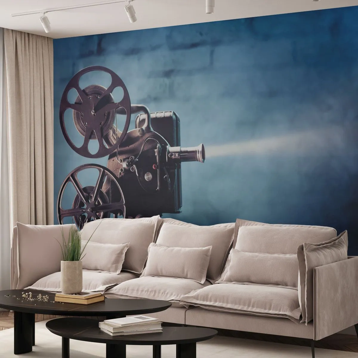 Fotobehang Standard Eco - Een oude filmprojector projecteert licht op de muur. - 100x70cm - In de oude bioscoop - Moderne wanddecoratie voor woonkamer en slaapkamer ARTTOR