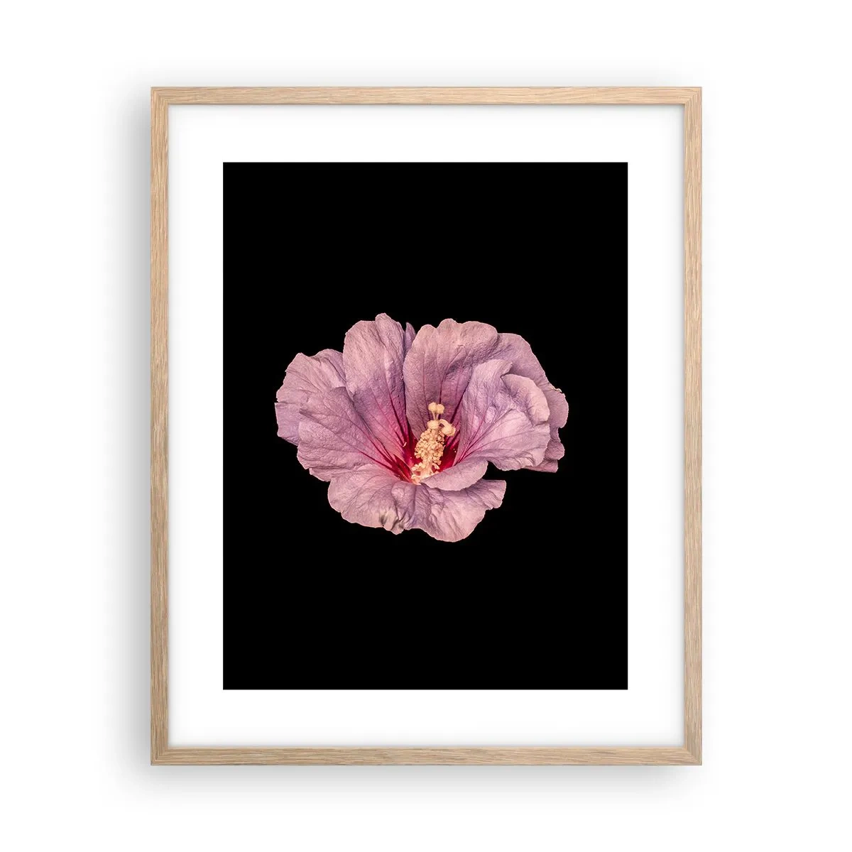 Een poster in een licht eiken lijst - Recht in het hart - 40x50 cm