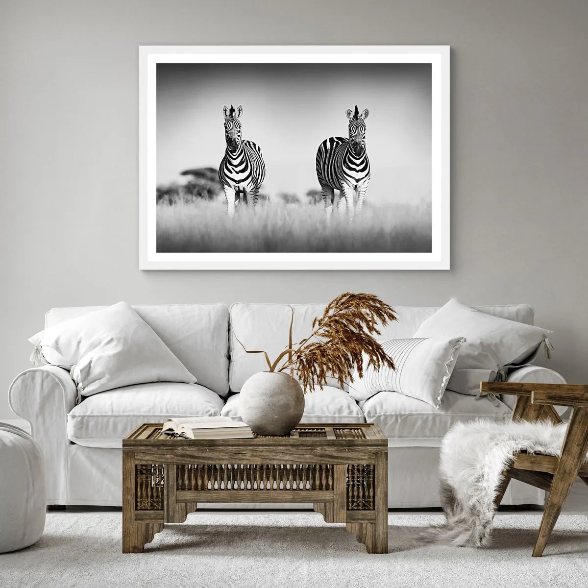 Poster in een witte lijst - Toch is de wereld zwart-wit - 60x60 cm