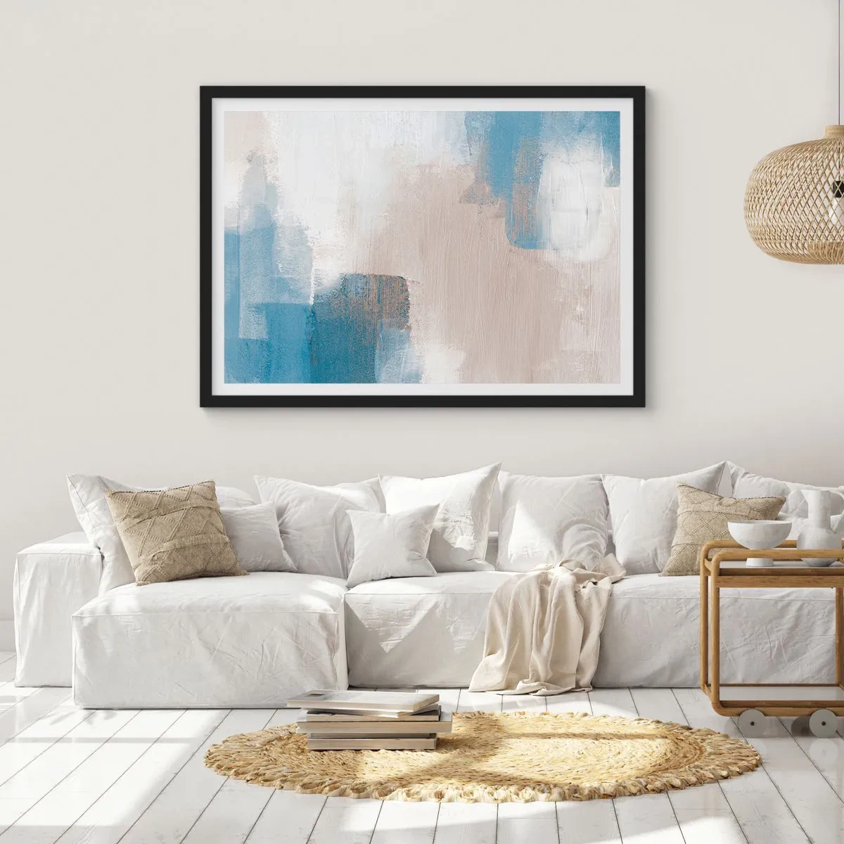 Poster in een zwarte lijst - Roze abstractie achter een blauw gordijn - 70x50 cm