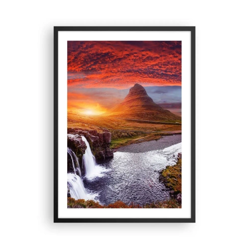 Poster in een zwarte lijst - De berg en de waterval verlicht door de stralen van de ondergaande zon - 50x70cm - Een zicht op Midden-aarde - Moderne wanddecoratie voor woonkamer en slaapkamer ARTTOR