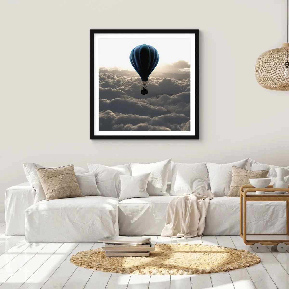 Poster in een zwarte lijst - Een zwerver boven de wolken - 30x30 cm