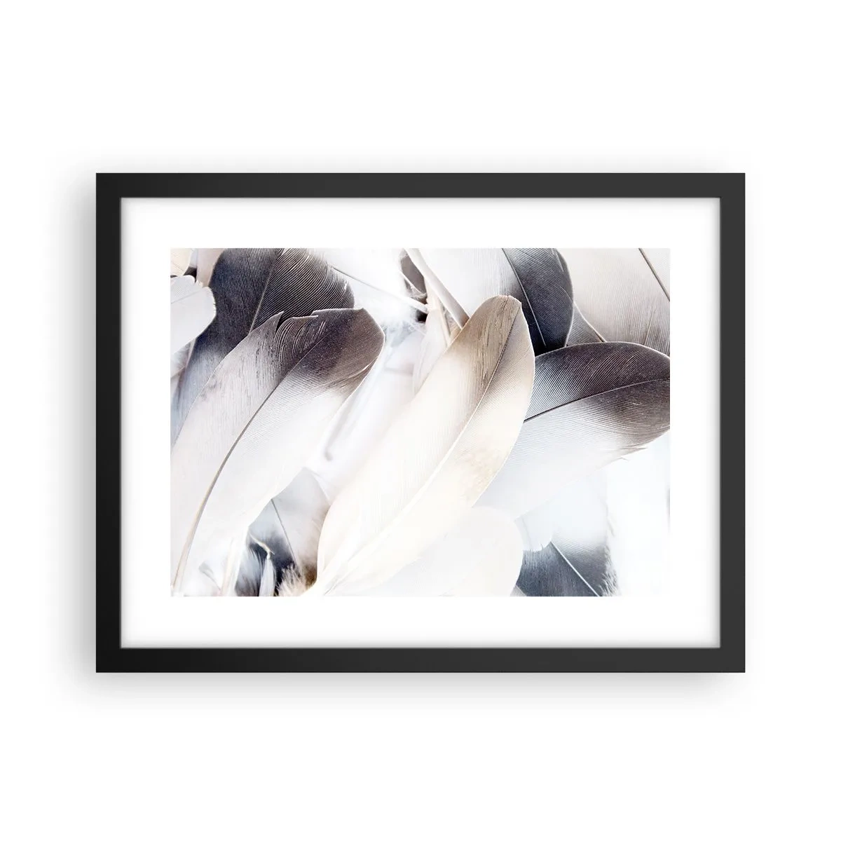 Poster in een zwarte lijst - Bijna engelachtig - 40x30 cm
