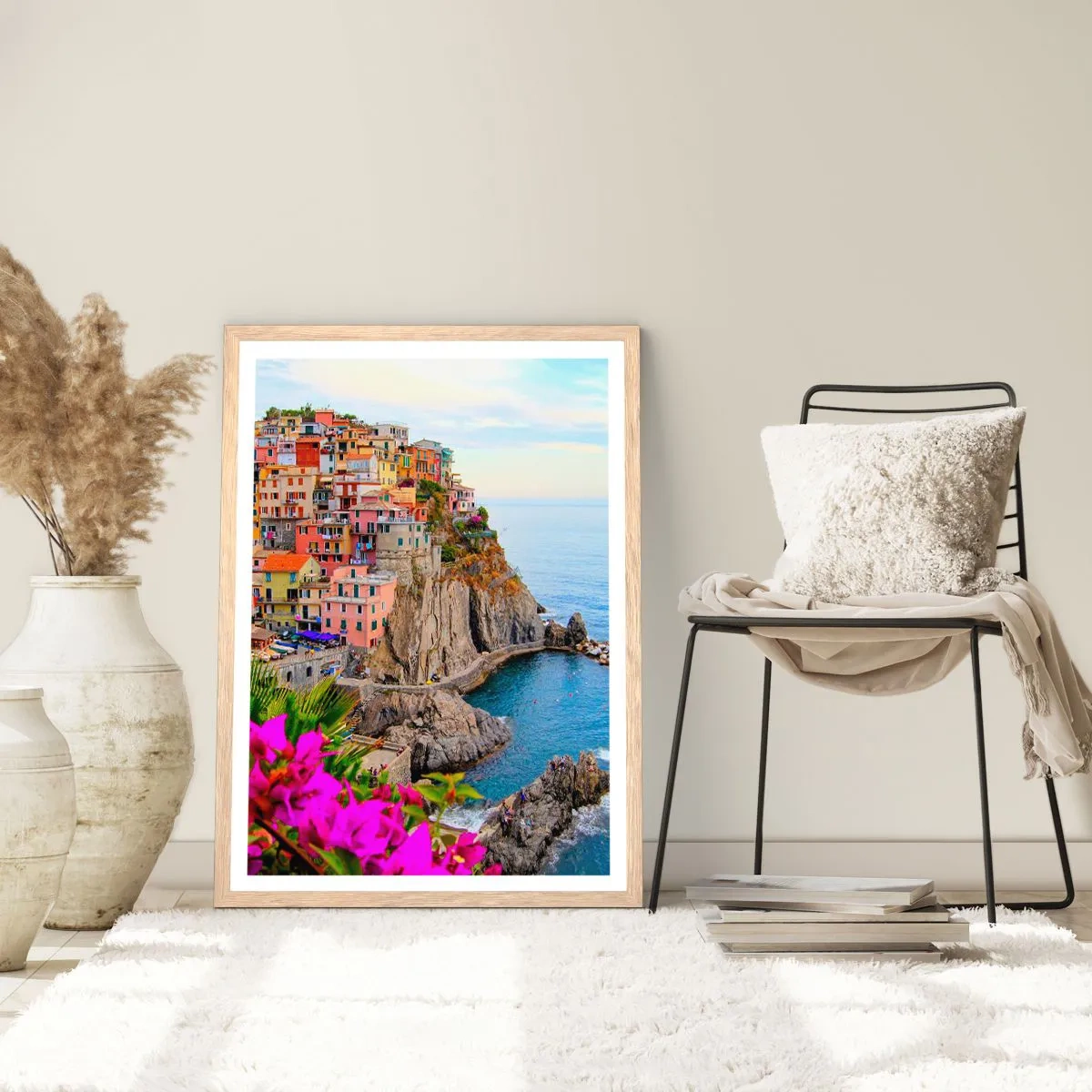 Een poster in een licht eiken lijst - Lachende stad - 70x100 cm